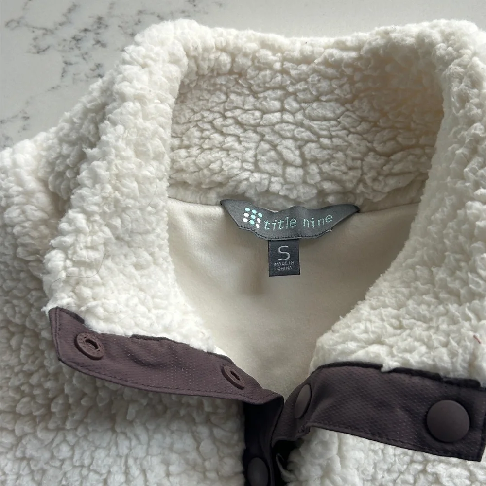 Title nine Callitrix Fleece vest dress - Picture 5 of 9